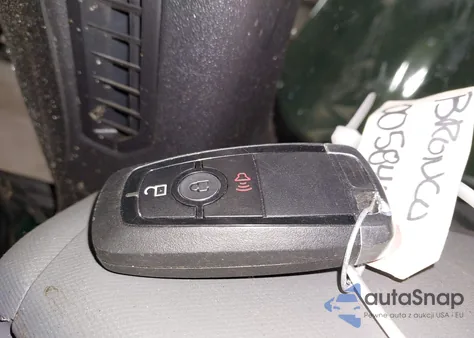 2023 Ford Bronco Big Bend z USA, uszkodzony, nr VIN 1FMDE5BH8PLB29322